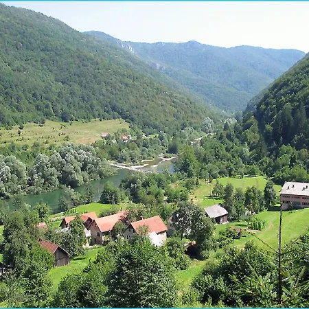 Дом отдыха In With Pool *